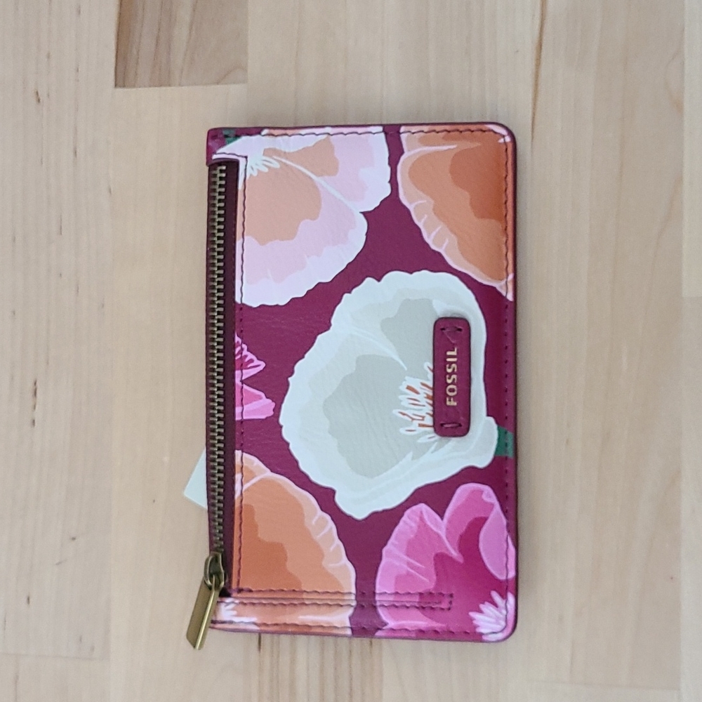 Fossil wallet